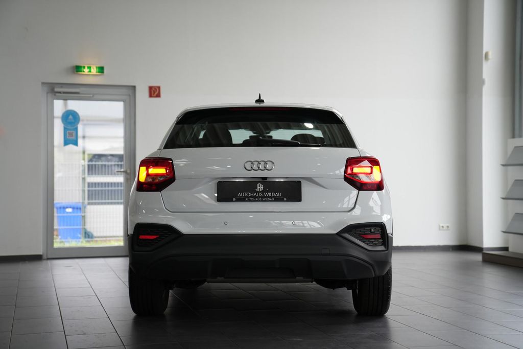 Audi Q2 2023 г. Белый, пробег 46700 км