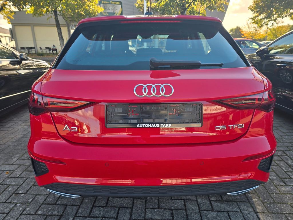 Audi A3 2022 г. Красный, пробег 40608 км