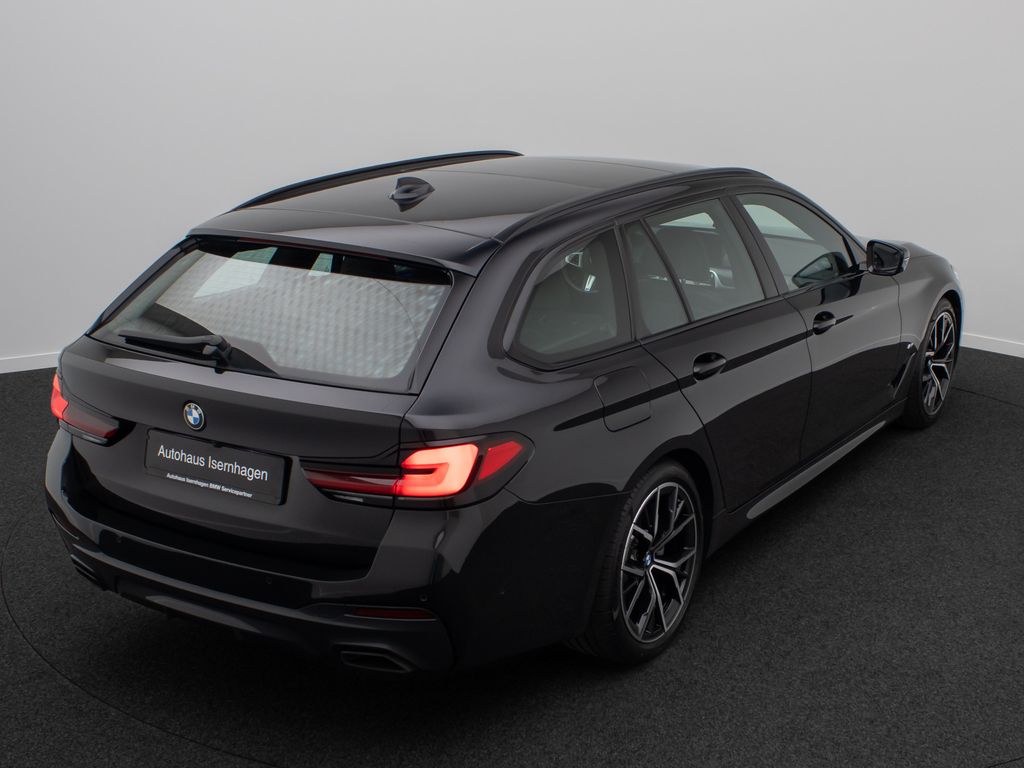 BMW 530 2023 г. Чёрный, пробег 40910 км