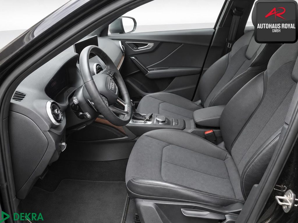 Audi SQ2 2024 г. Чёрный, пробег 33392 км