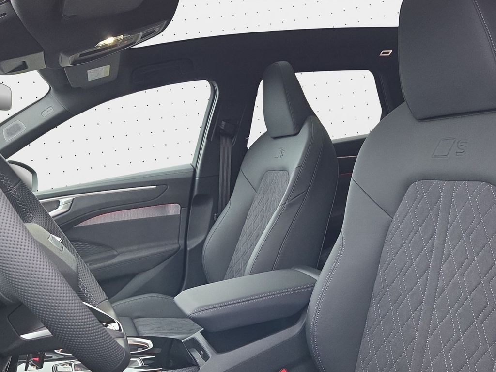 Audi A6 2026 г. Чёрный, пробег 14500 км