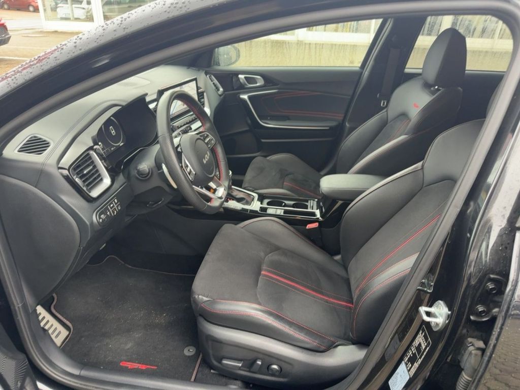 Kia PRO CEE'D / PROCEED 2022 г. Чёрный, пробег 40590 км