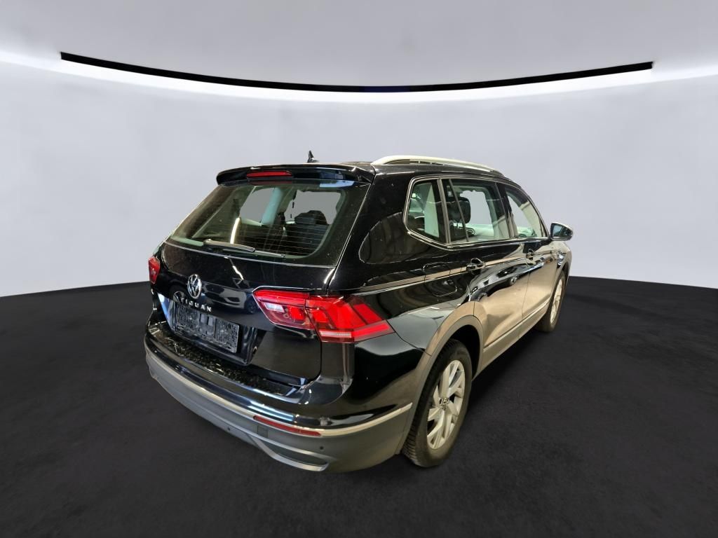 Volkswagen TIGUAN ALLSPACE 2025 г. Чёрный, пробег 35023 км