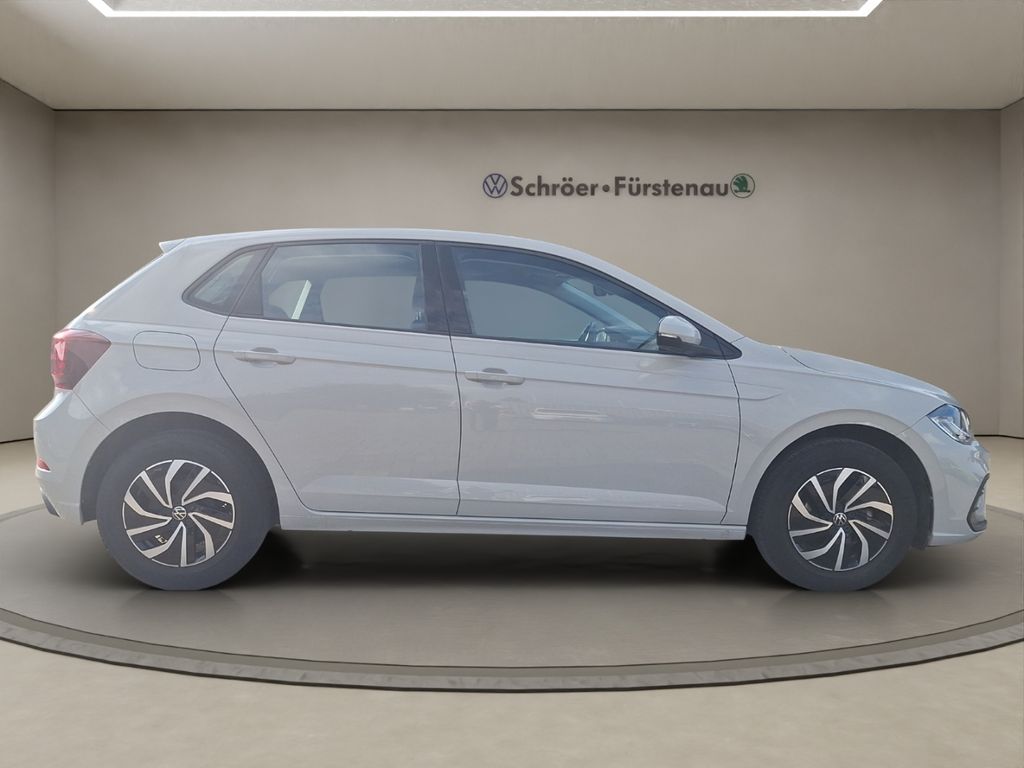 Volkswagen Polo 2022 г. Серый, пробег 36500 км