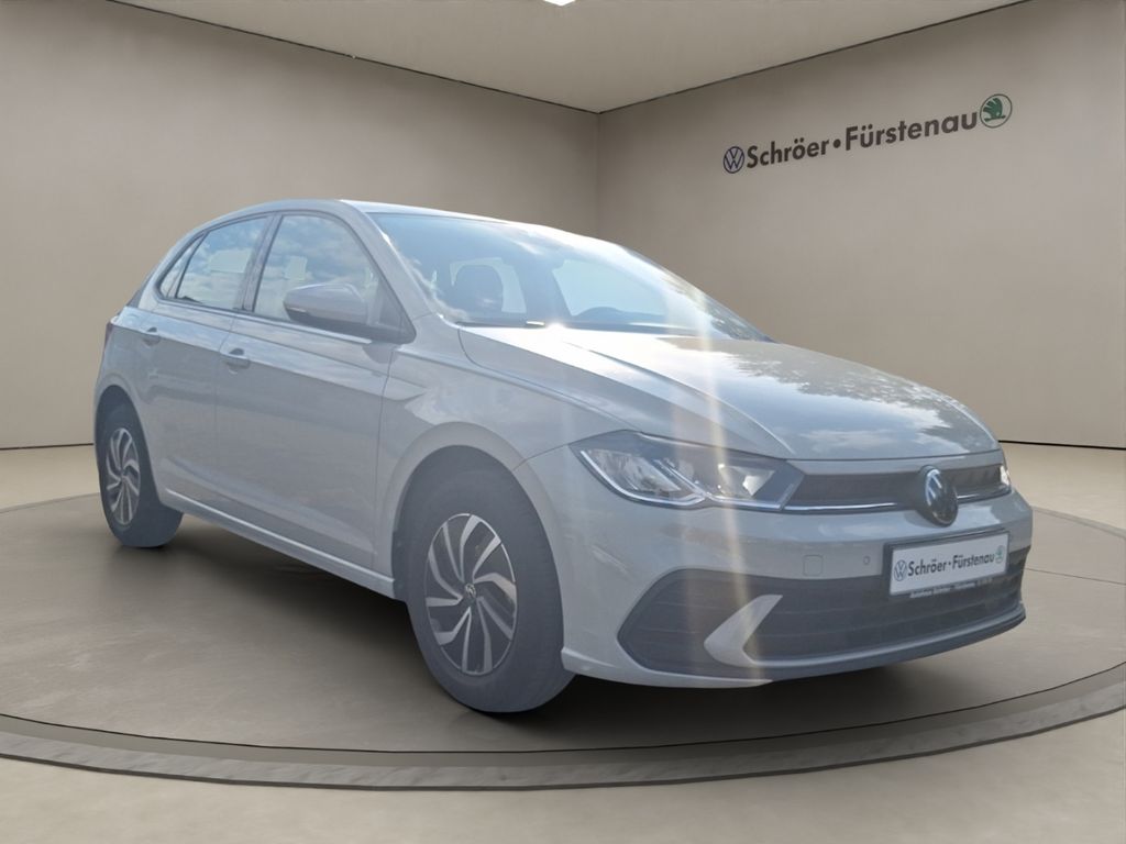 Volkswagen Polo 2022 г. Серый, пробег 36500 км