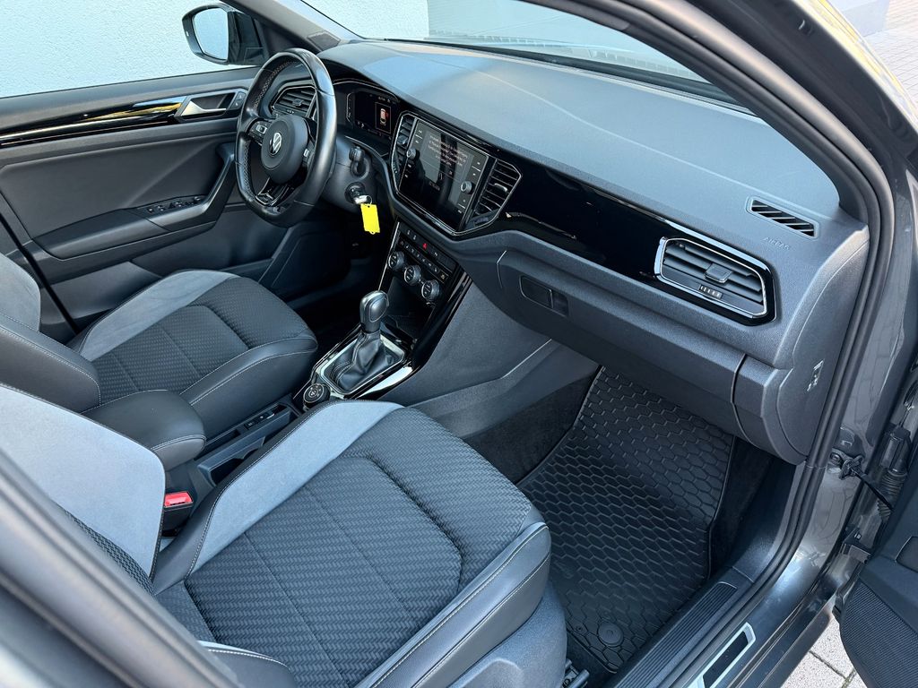 Volkswagen T-Roc 2022 г. Серый, пробег 59000 км
