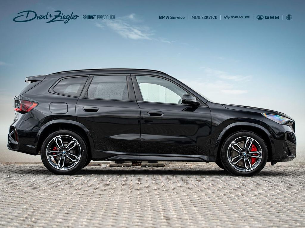 BMW X1 2026 г. Чёрный, пробег 6990 км
