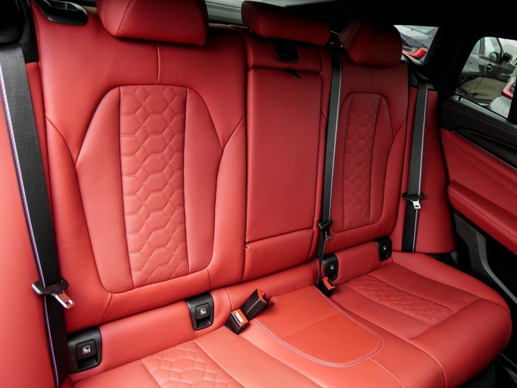 BMW X4 M 2024 г. Серый, пробег 45285 км