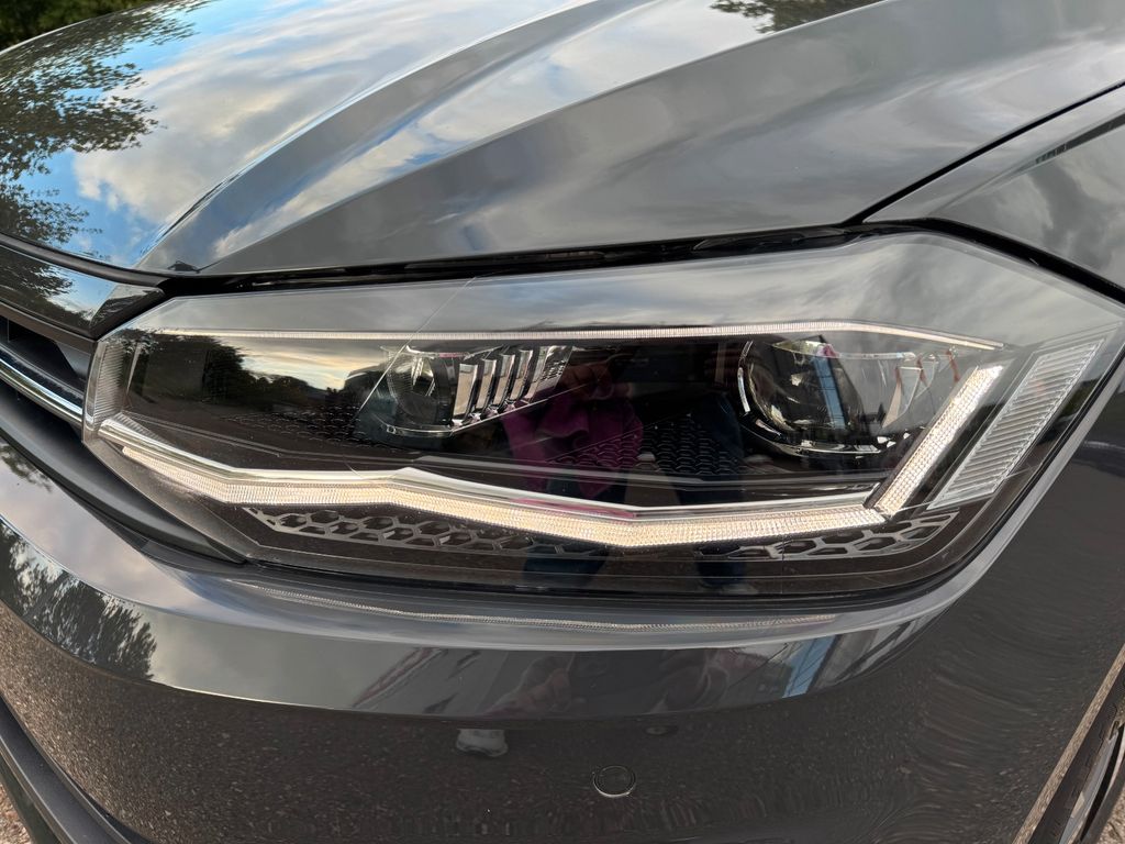 Volkswagen Polo 2021 г. Серый, пробег 44000 км