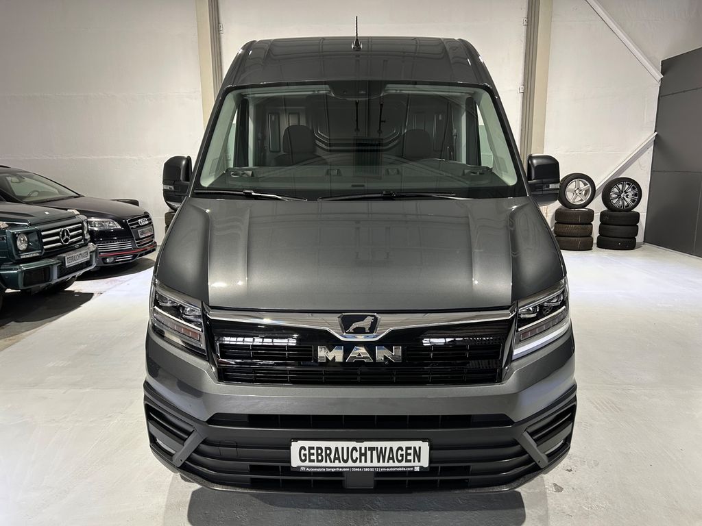 Mercedes-Benz SPRINTER 2024 г. Серый, пробег 15600 км