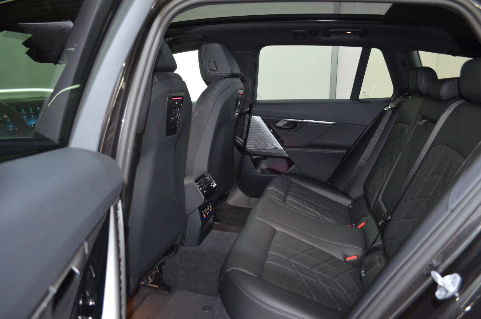 BMW 520 2025 г. Серый, пробег 51000 км