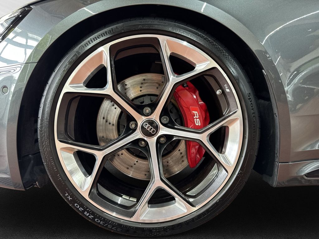 Audi RS4 2024 г. Серый, пробег 43500 км