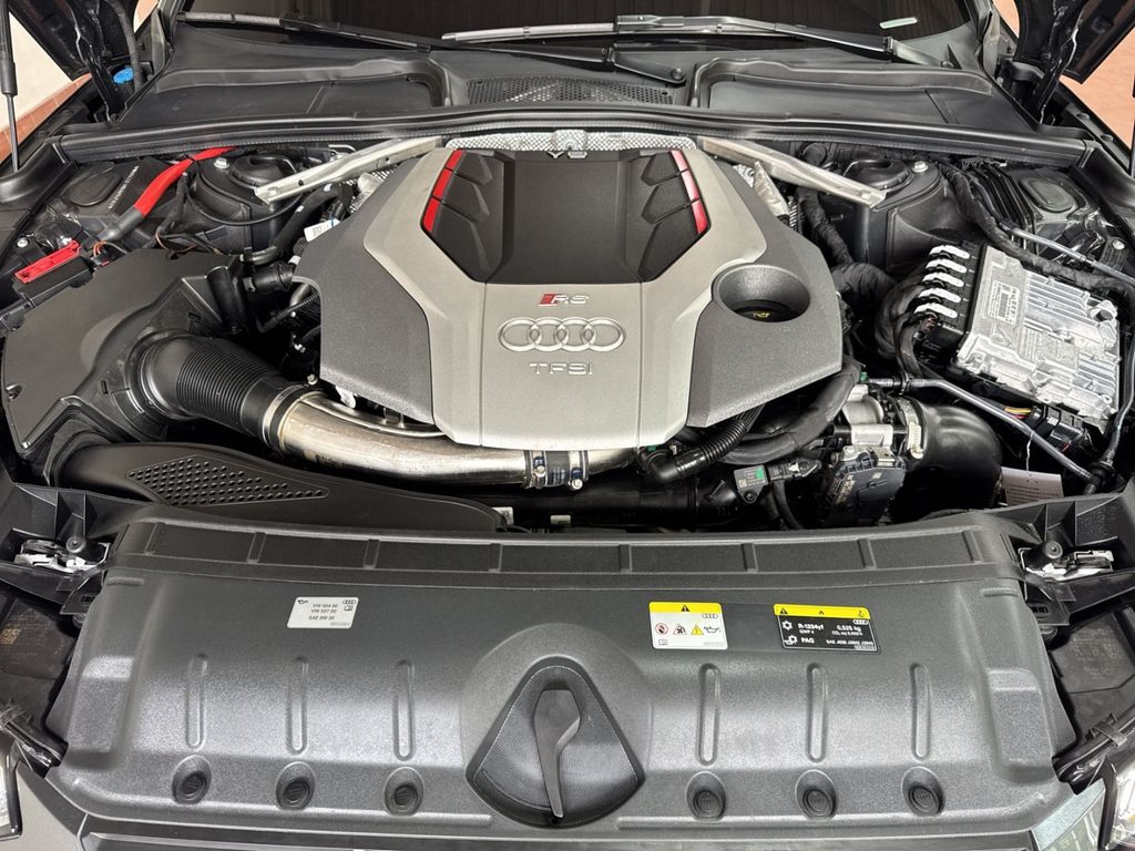 Audi RS4 2024 г. Серый, пробег 43500 км