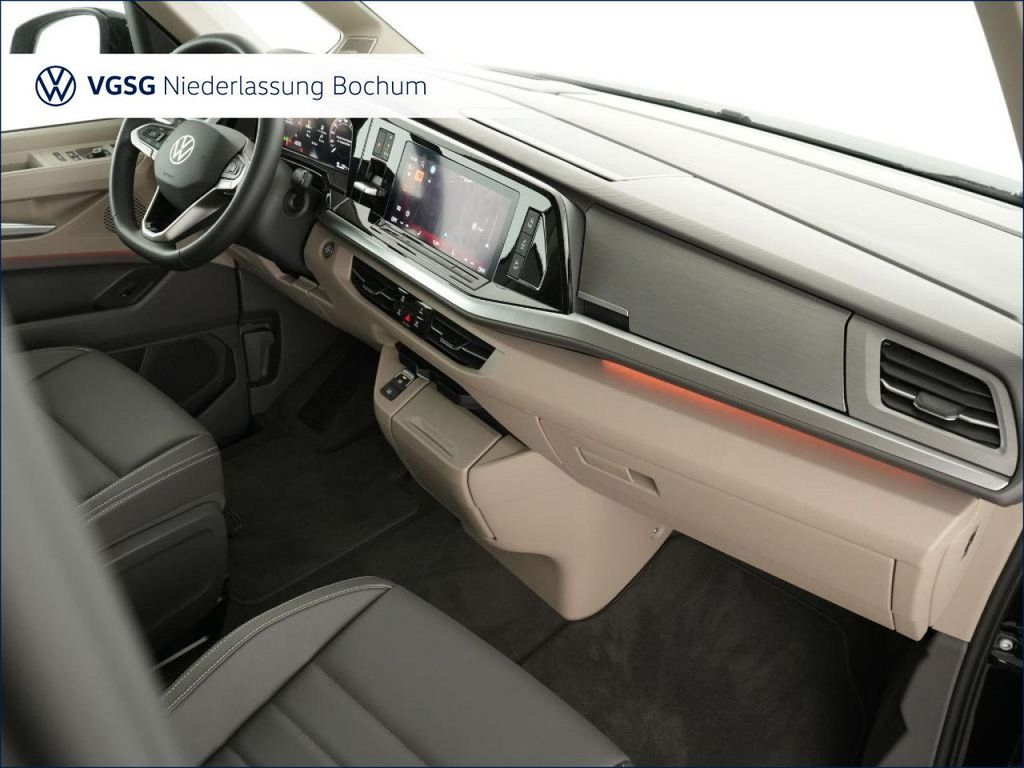 Volkswagen T7 MULTIVAN 2025 г. Чёрный, пробег 3163 км