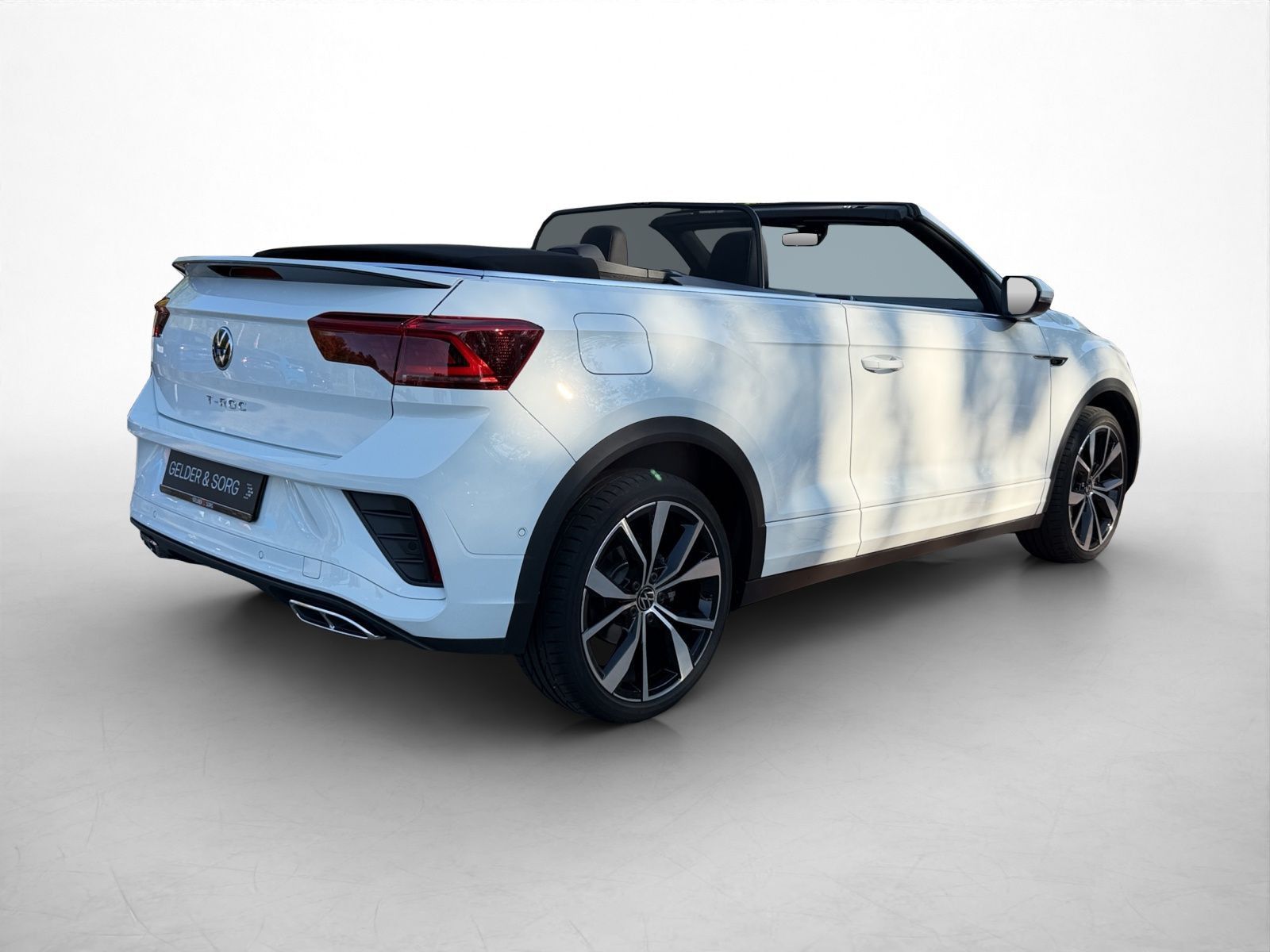 Volkswagen T-Roc 2022 г. Белый, пробег 20299 км