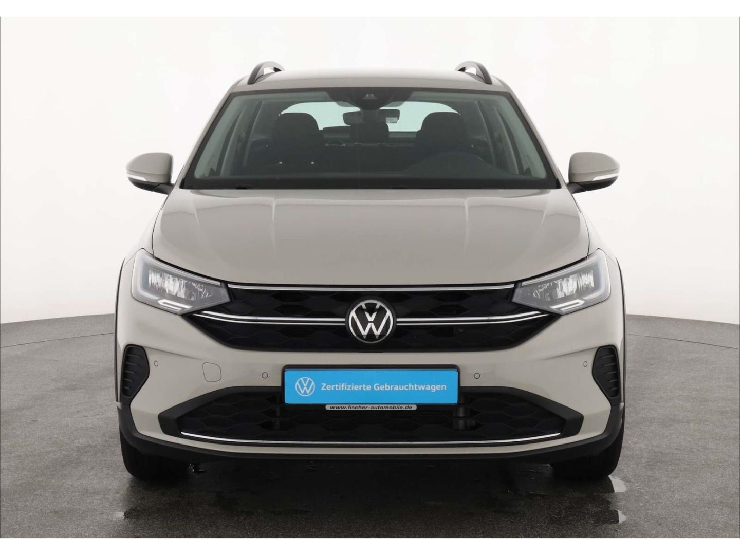 Volkswagen Taigo 2023 г. Серый, пробег 37982 км