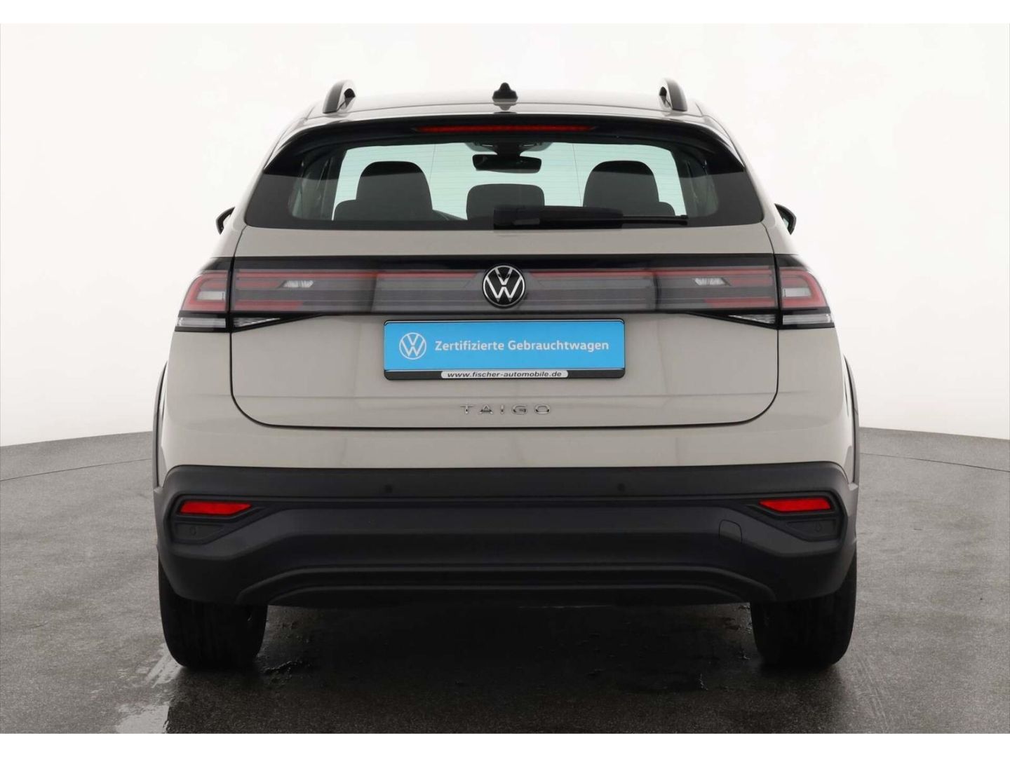 Volkswagen Taigo 2023 г. Серый, пробег 37982 км