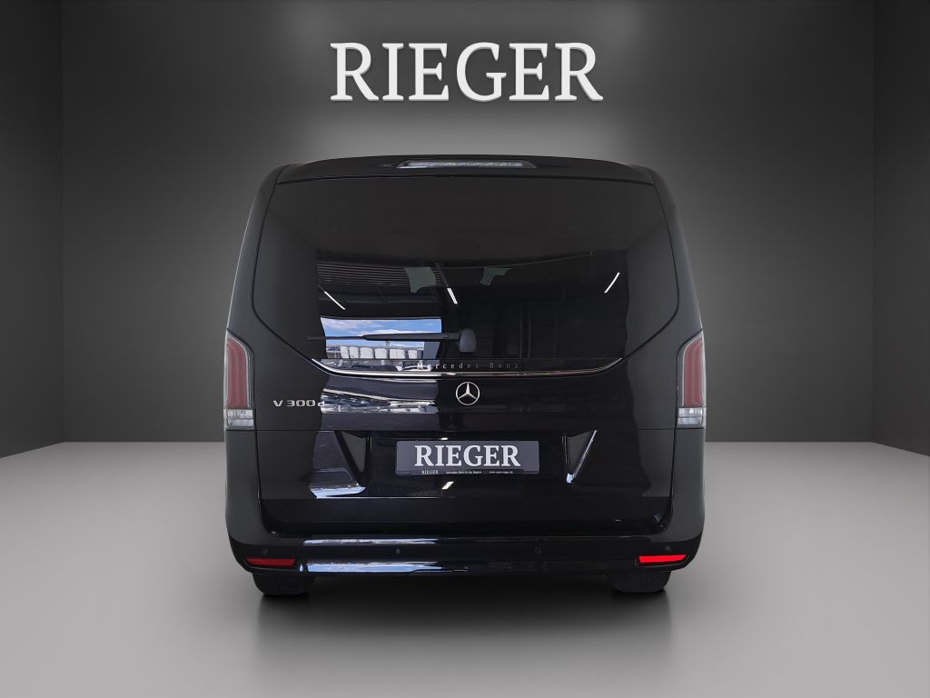 Mercedes-Benz V 300 2025 г. Чёрный, пробег 39598 км