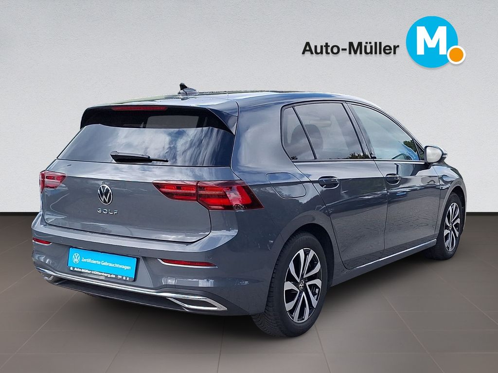 Volkswagen Golf 2022 г. Серый, пробег 50300 км