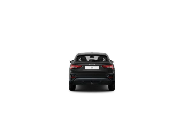 Audi Q3 2023 г. Чёрный, пробег 38483 км