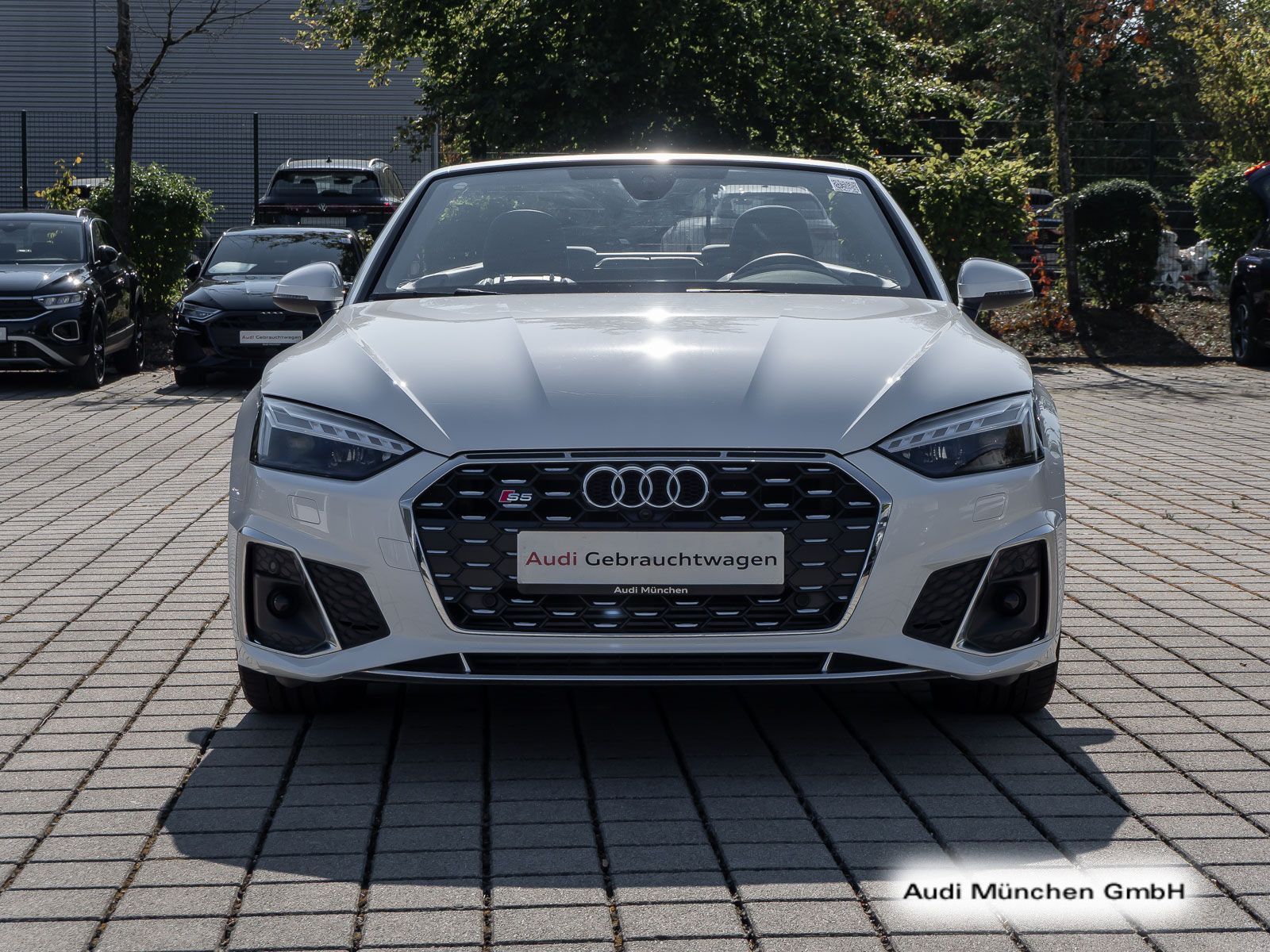 Audi S5 2024 г. Белый, пробег 28500 км