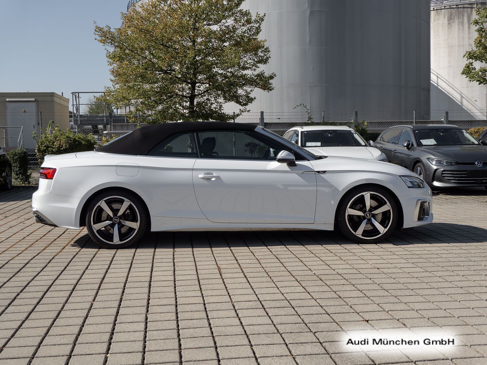 Audi S5 2024 г. Белый, пробег 28500 км