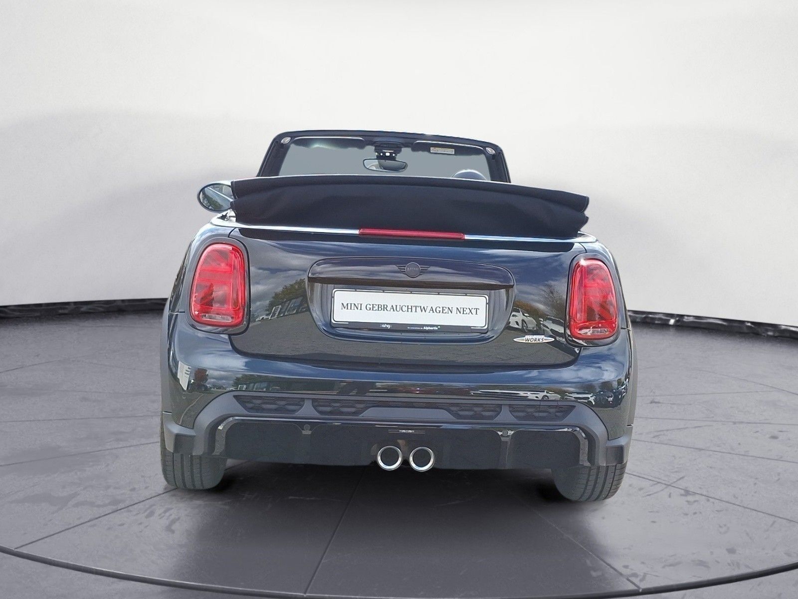 Mini JOHN COOPER WORKS CABRIO 2022 г. Зелёный, пробег 31600 км