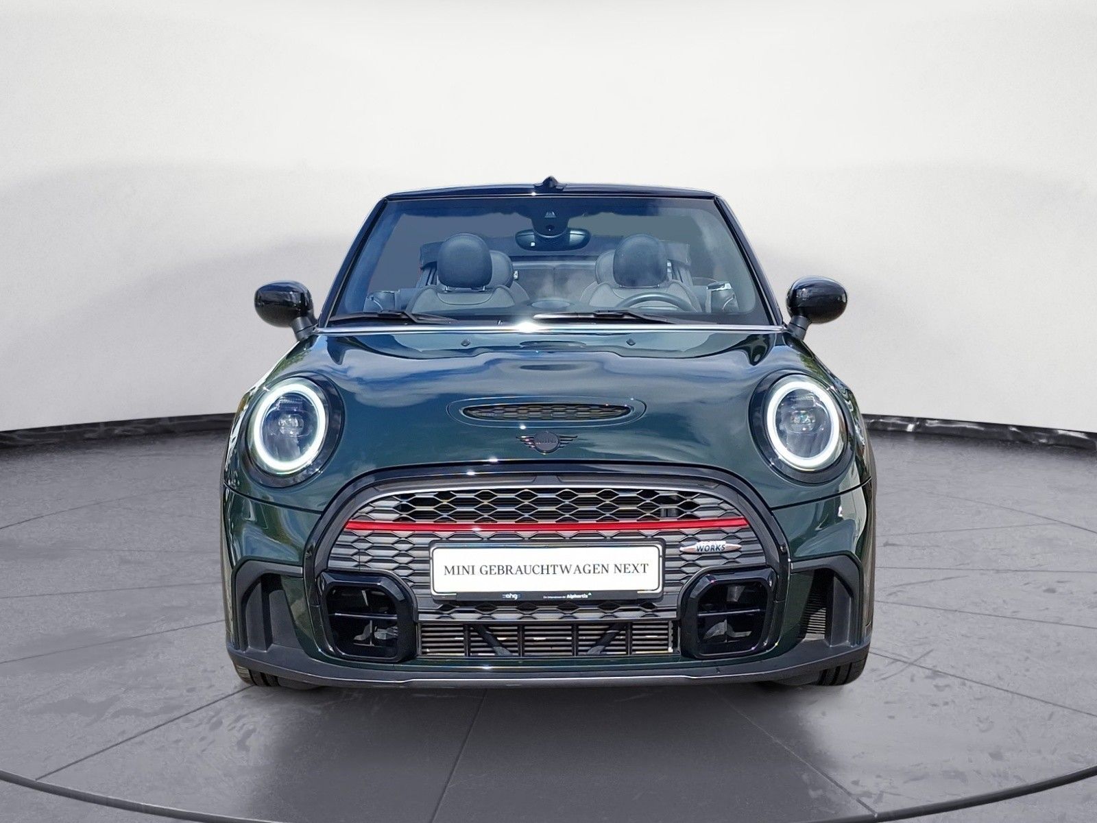 Mini JOHN COOPER WORKS CABRIO 2022 г. Зелёный, пробег 31600 км