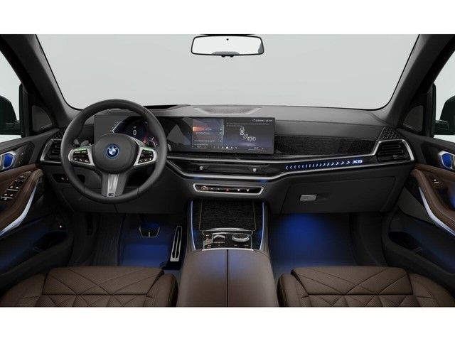 BMW X5 2023 г. Чёрный, пробег 41645 км