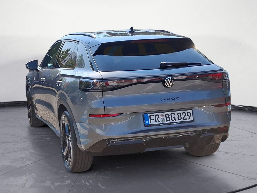 Volkswagen T-Roc 2026 г. Серый, пробег 4084 км