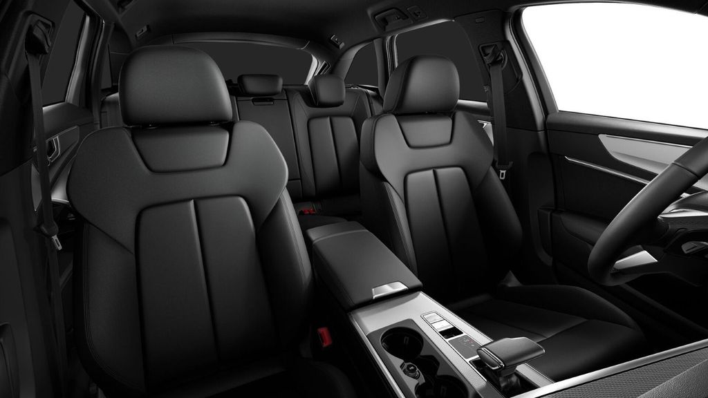 Audi A6 2024 г. Чёрный, пробег 47900 км