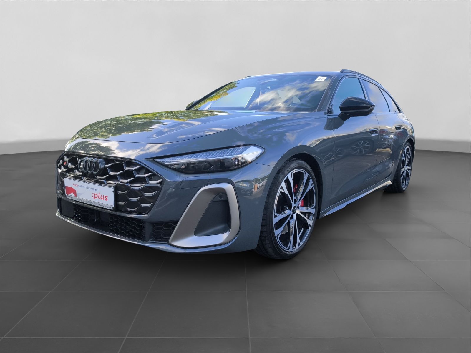Audi S5 2025 г. Серый, пробег 59441 км