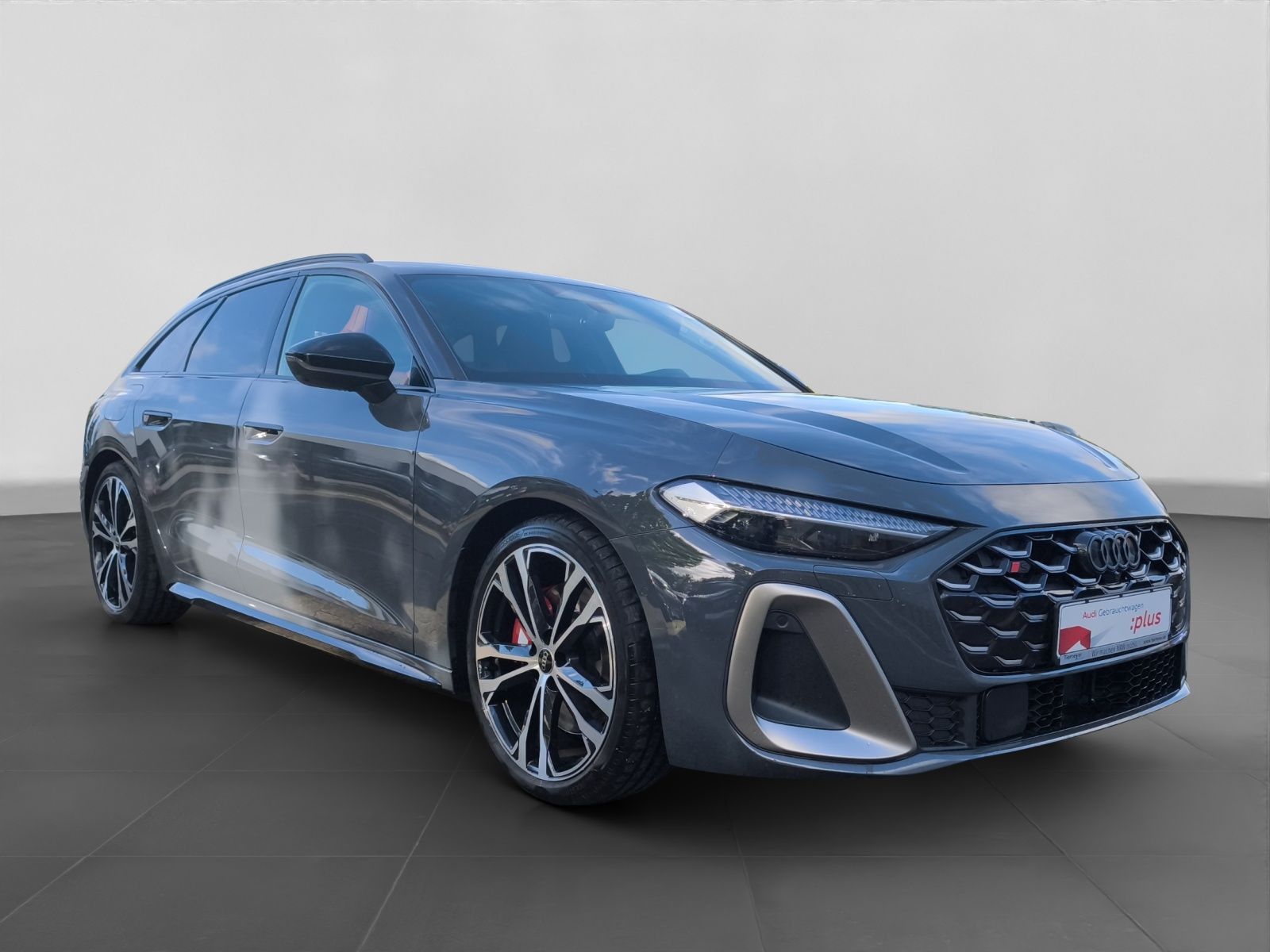 Audi S5 2025 г. Серый, пробег 59441 км