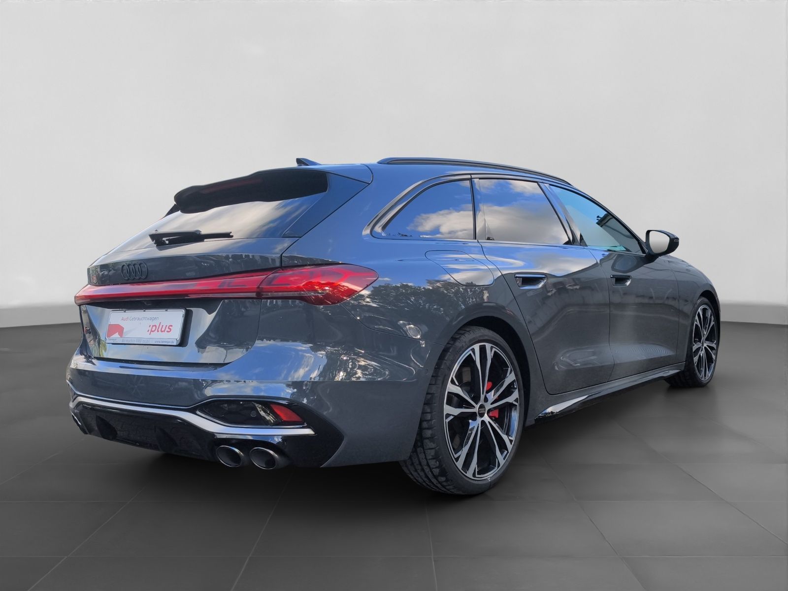 Audi S5 2025 г. Серый, пробег 59441 км