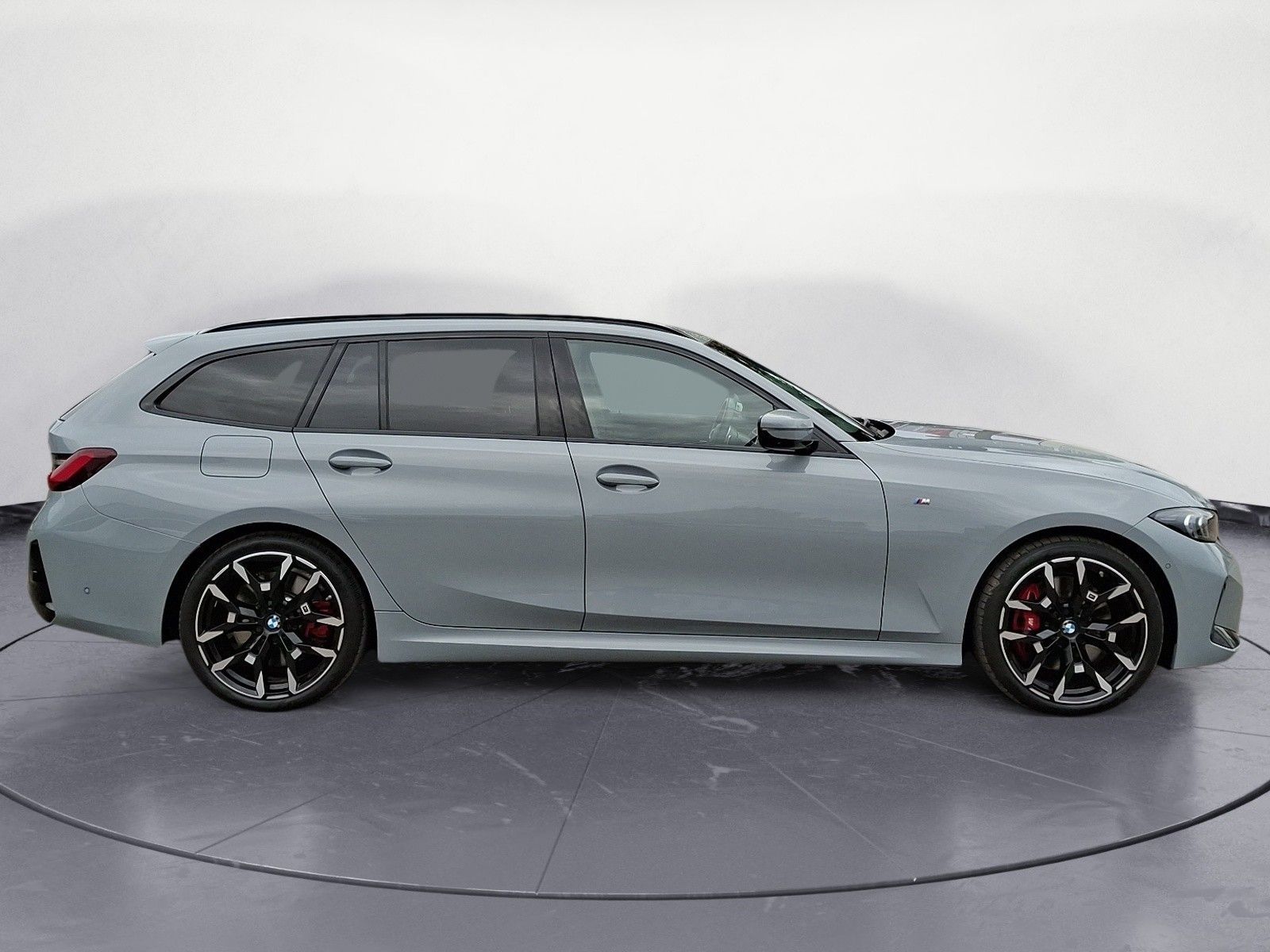 BMW 320 2025 г. Серый, пробег 27000 км