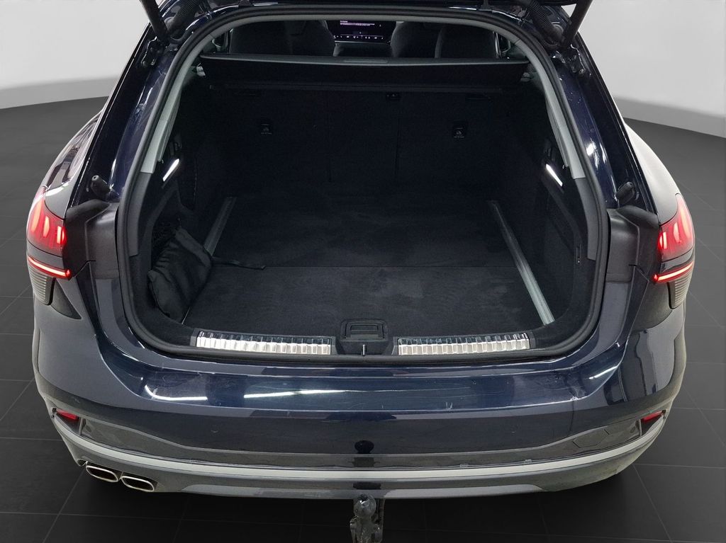 Audi A6 2025 г. Синий, пробег 27481 км