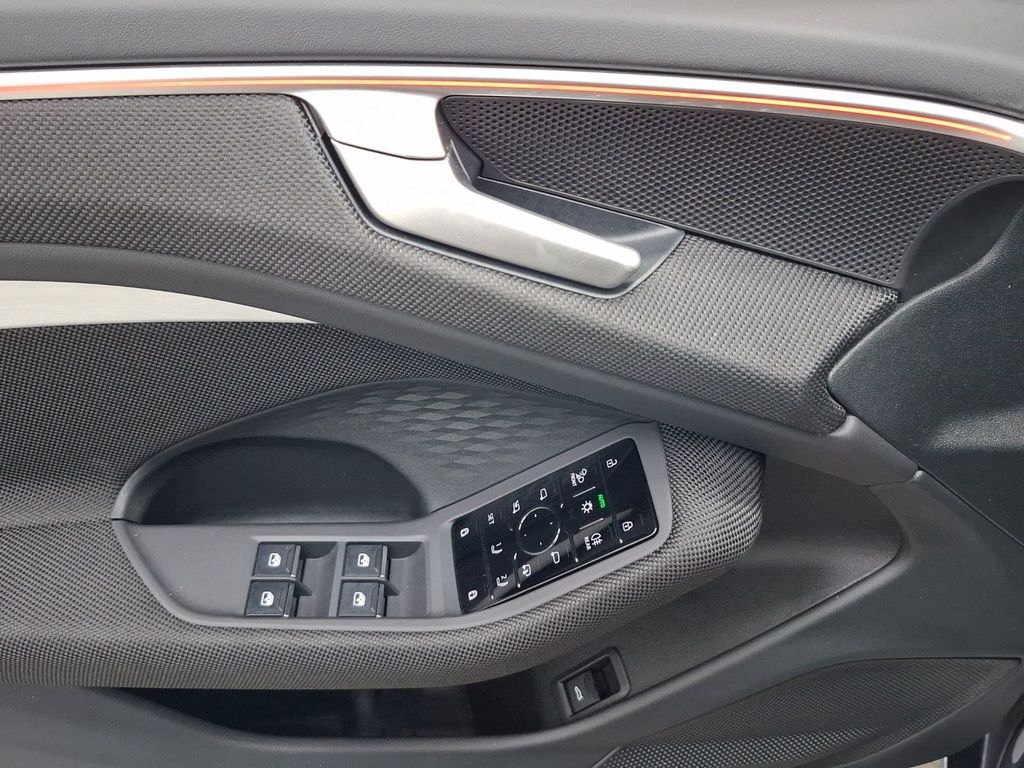 Audi A6 2025 г. Синий, пробег 27481 км