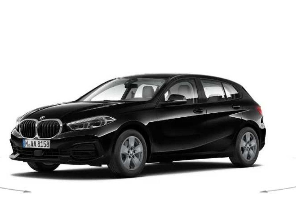 BMW 118 2022 г. Чёрный, пробег 40000 км