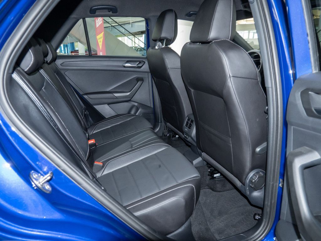 Volkswagen T-Roc 2022 г. Синий, пробег 40348 км