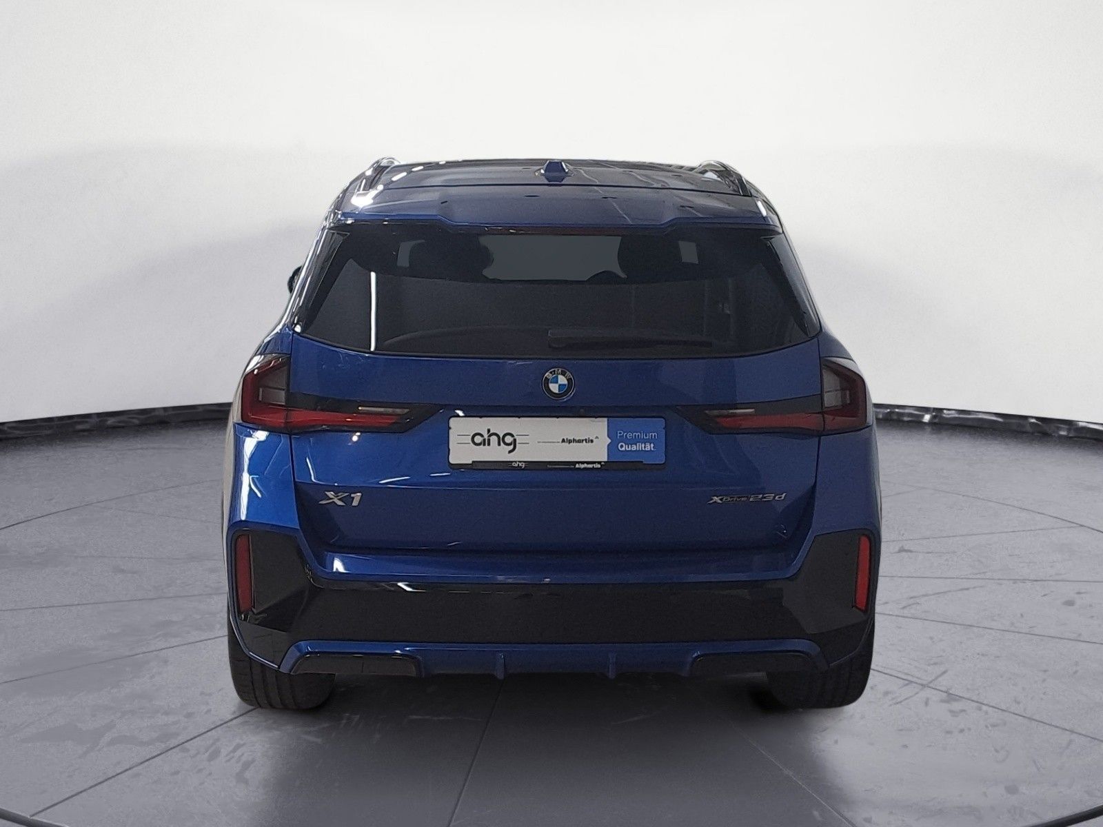 BMW X1 2023 г. Синий, пробег 54119 км