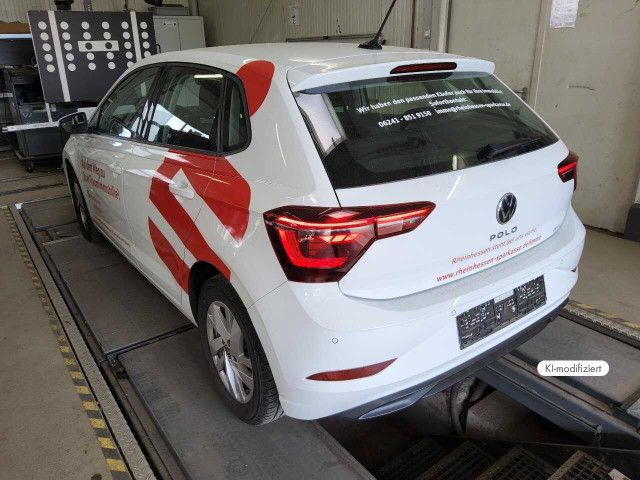 Volkswagen Polo 2024 г. Белый, пробег 48733 км