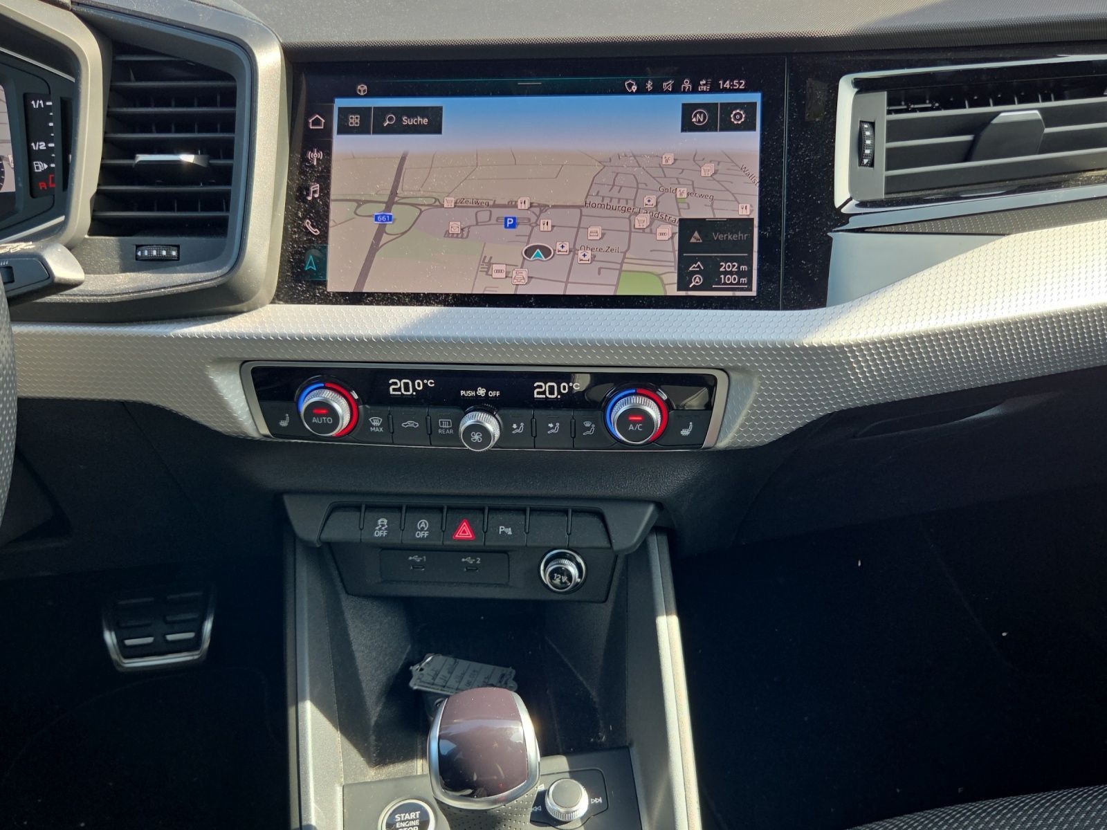 Audi A1 2023 г. Серебристый, пробег 40559 км