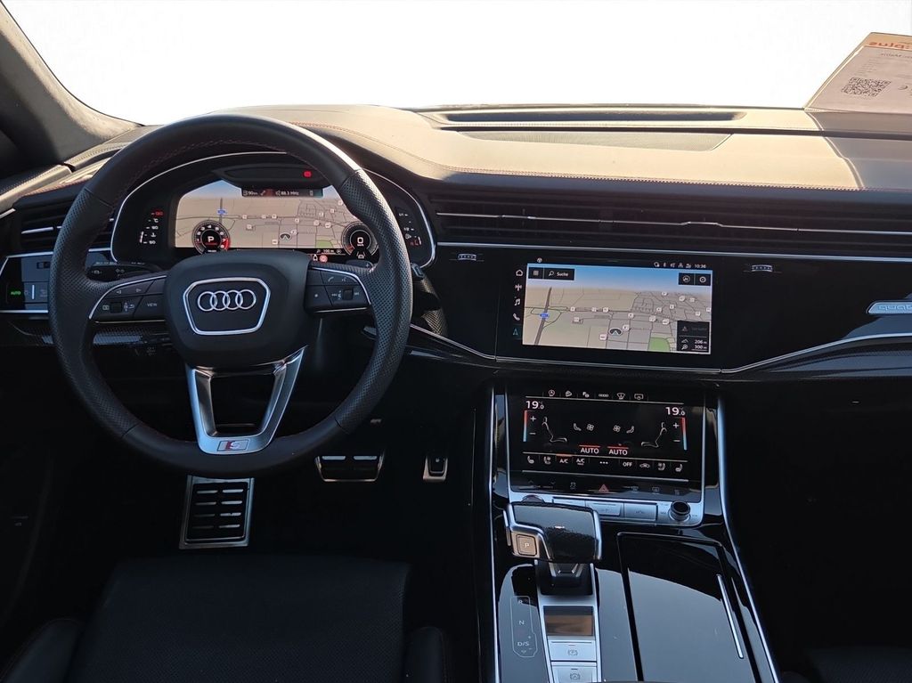 Audi SQ8 2023 г. Серый, пробег 33808 км