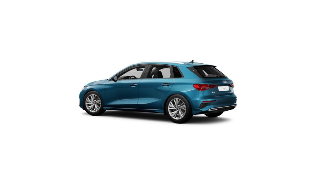 Audi A3 2022 г. Синий, пробег 49968 км
