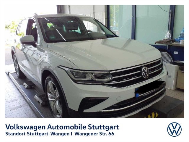 Volkswagen Tiguan 2022 г. Белый, пробег 48455 км