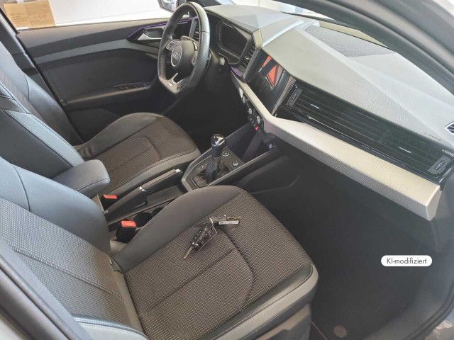 Audi A1 2022 г. Серый, пробег 45700 км