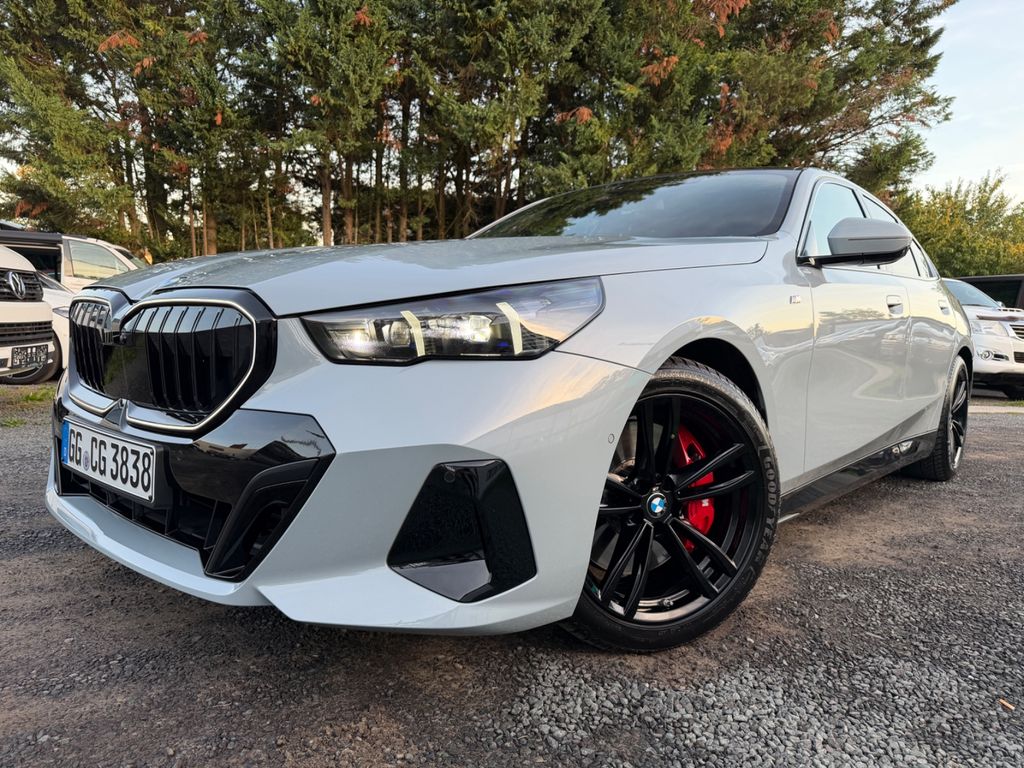 BMW 540 2025 г. Серый, пробег 55000 км