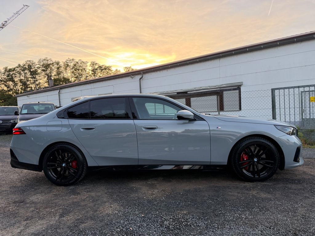 BMW 540 2025 г. Серый, пробег 55000 км