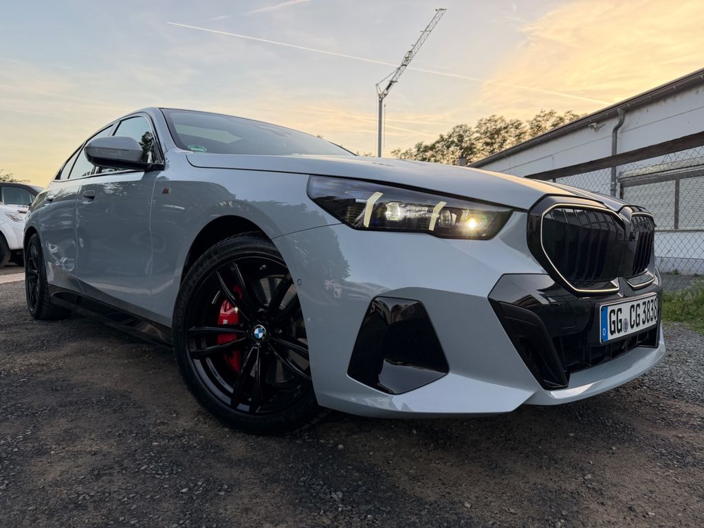 BMW 540 2025 г. Серый, пробег 55000 км