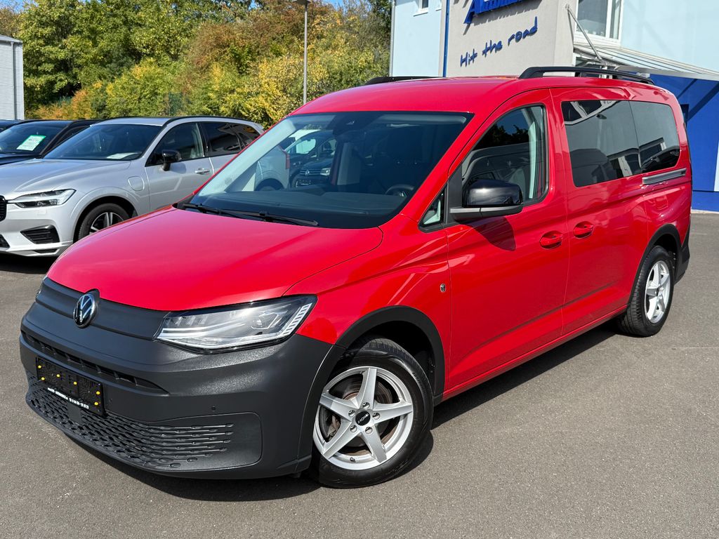 Volkswagen CADDY MAXI 2022 г. Красный, пробег 38240 км
